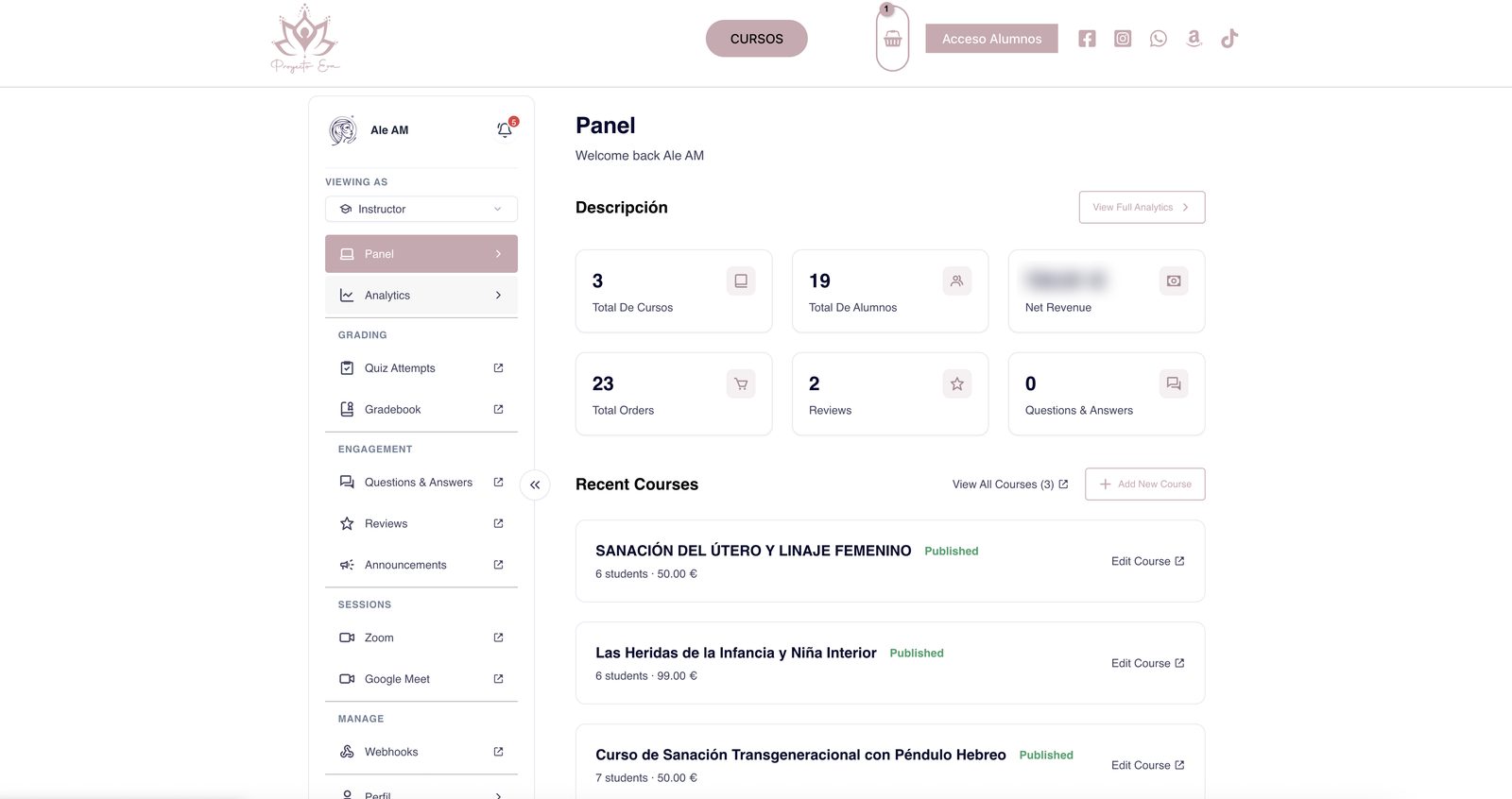 Panel de gestión de la formadora en una academia online en WordPress diseñada por La Mona Espacial